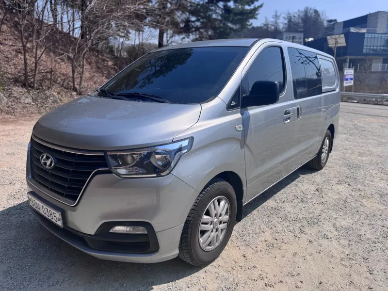 Hyundai Grand Starex