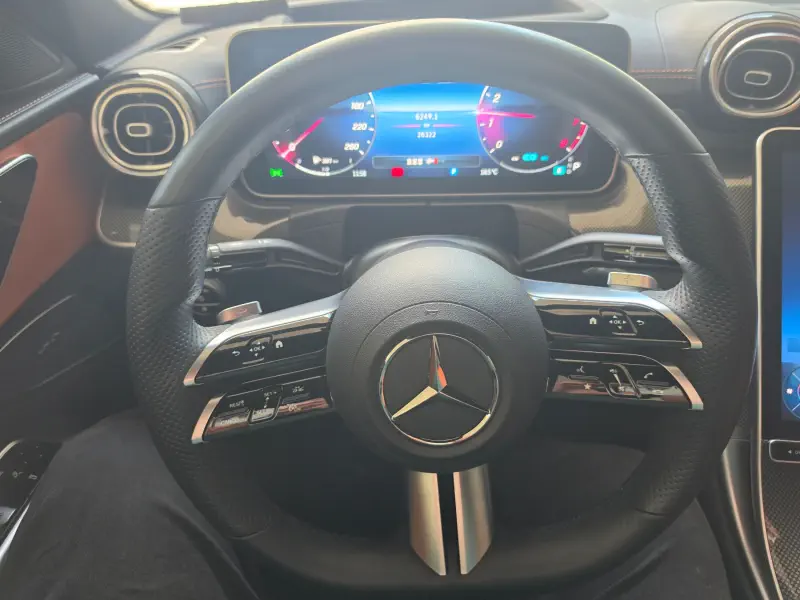 Mercedes-Benz C-Class