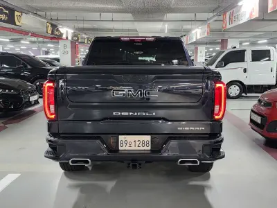 GMC SIERRA