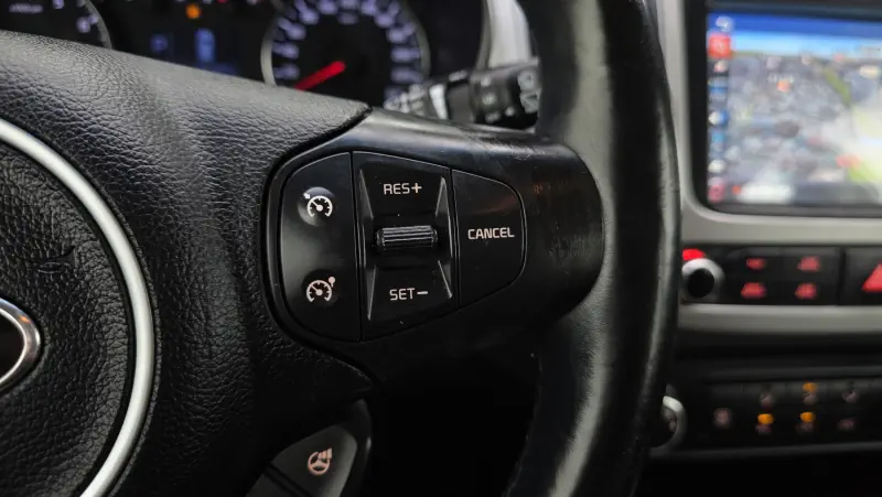Kia Carens