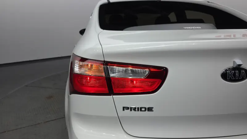 Kia pride