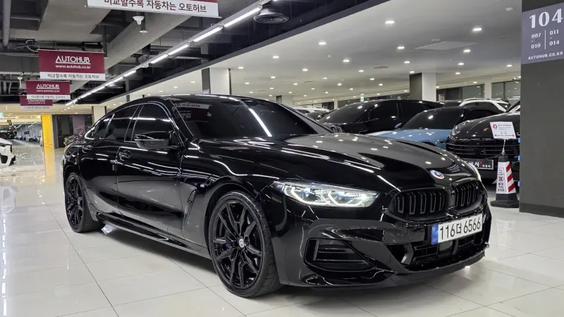 BMW 8-Series