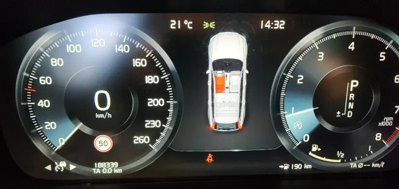 Volvo V90