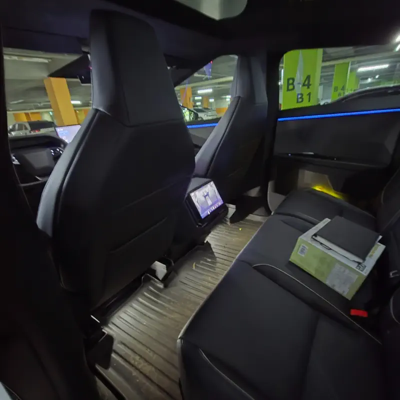 Tesla Cybertruck