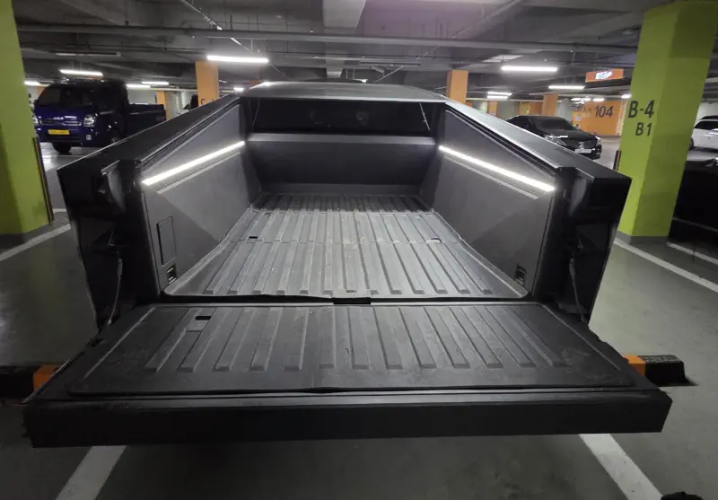 Tesla Cybertruck