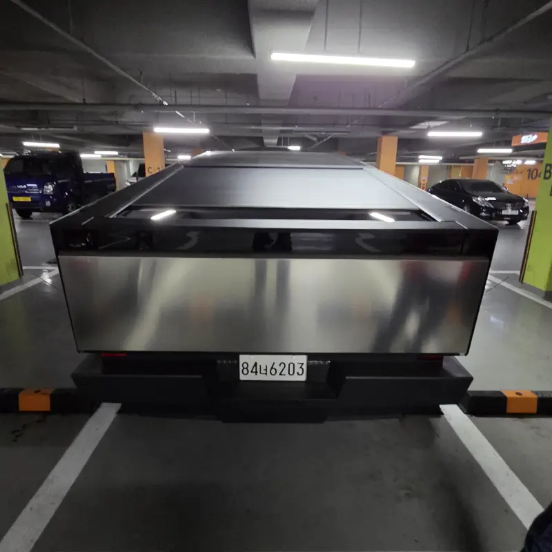 Tesla Cybertruck