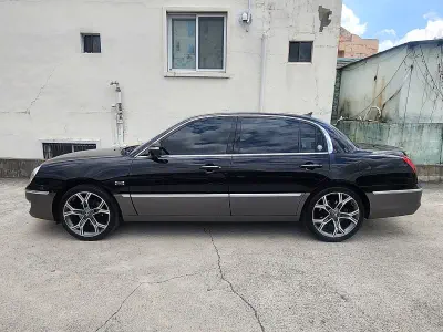 Kia OPIRUS