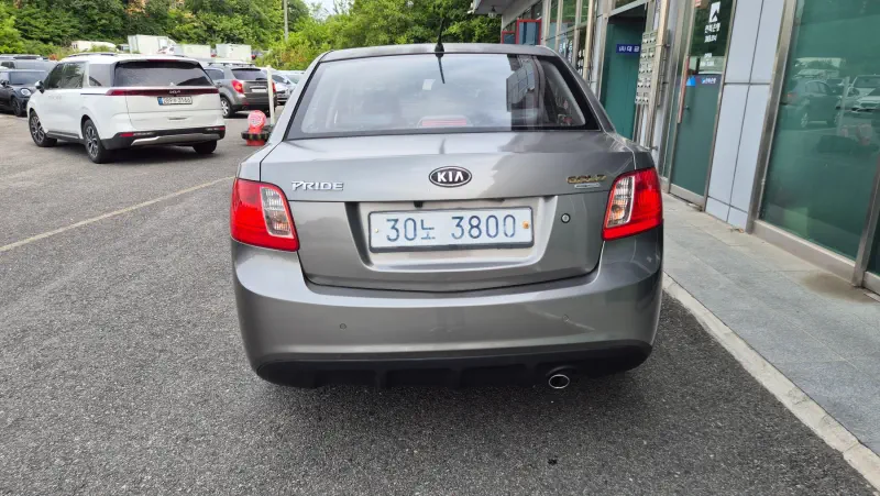 Kia pride
