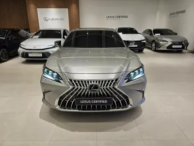 Lexus ES300h