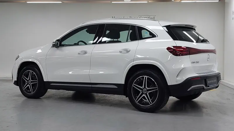Mercedes-Benz EQA