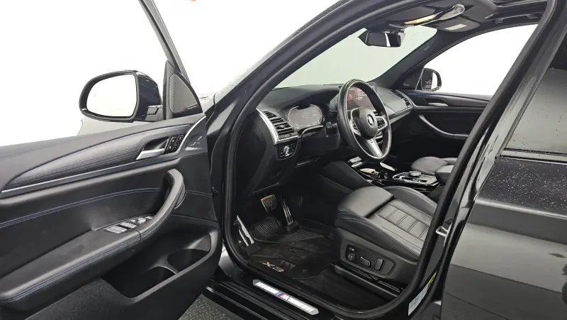 BMW iX3
