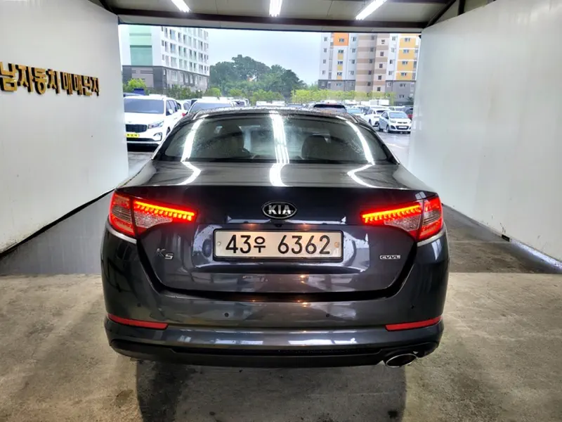 Kia K5