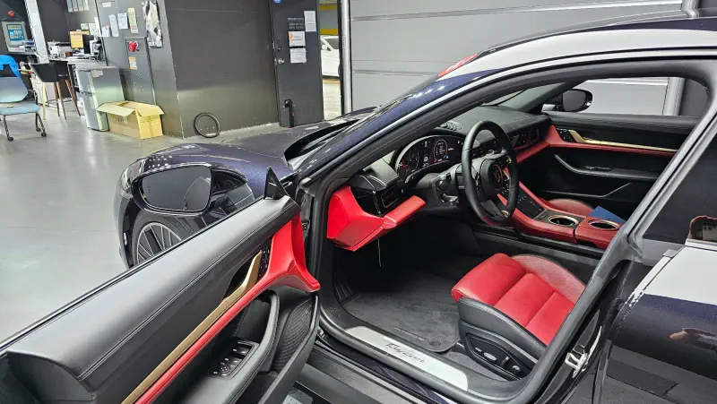 Porsche Taycan