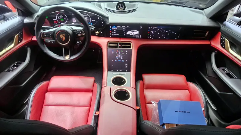 Porsche Taycan