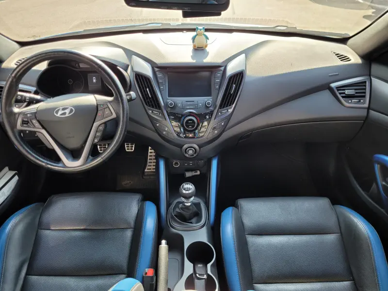 Hyundai Veloster