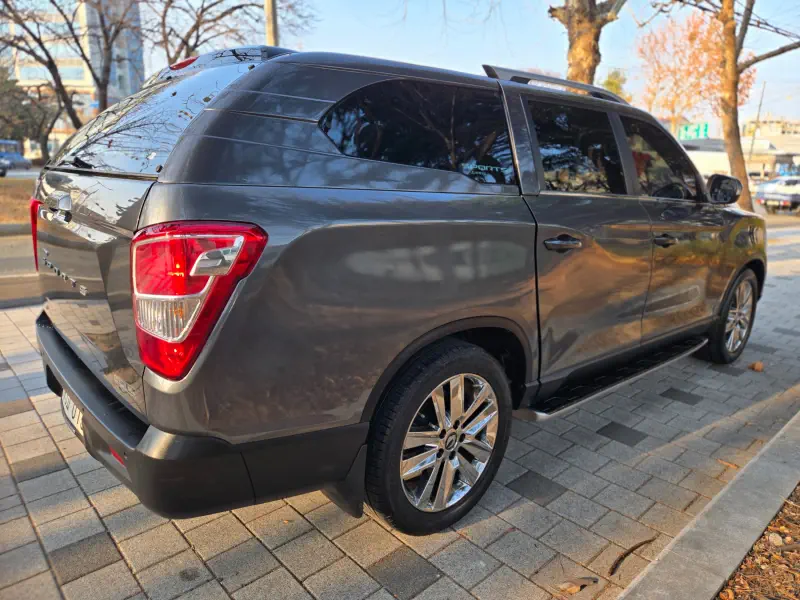SsangYong Rexton Sports