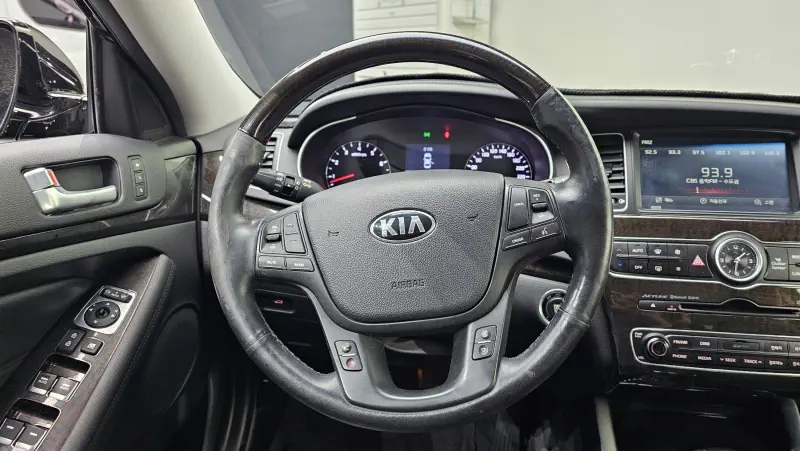 Kia K7