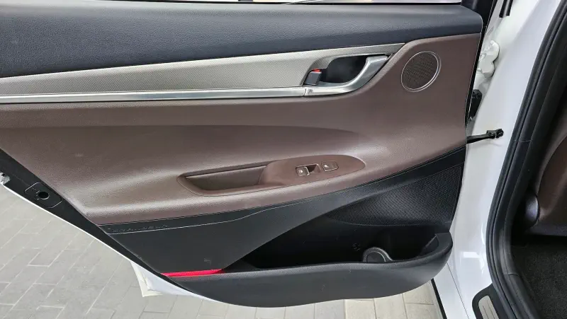 Купить Hyundai Grandeur Gyeonggi из Кореи