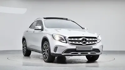 Mercedes-Benz GLA-Class