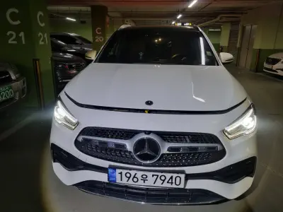 Mercedes-Benz GLA-Class