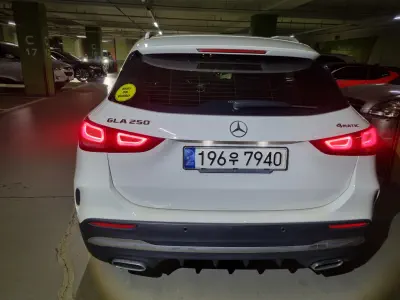 Mercedes-Benz GLA-Class