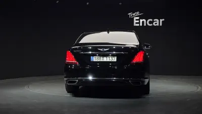 Genesis EQ900