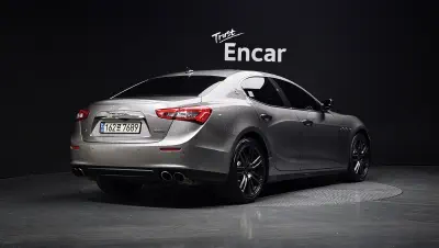 Maserati Ghibli