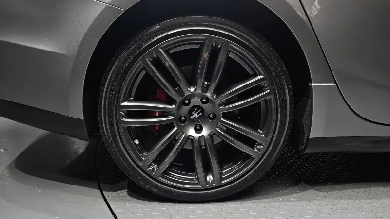 Maserati Ghibli