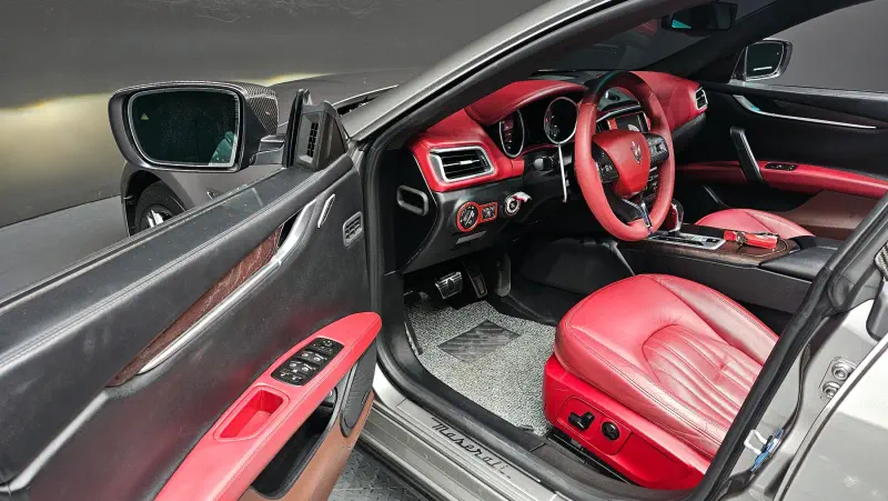 Maserati Ghibli