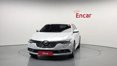Renault SM6