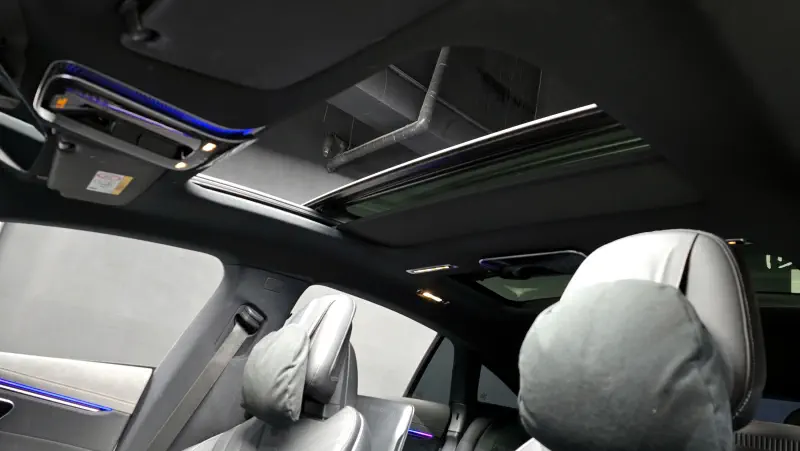 Mercedes-Benz EQS