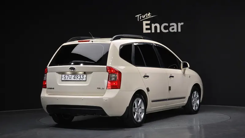 Kia Carens