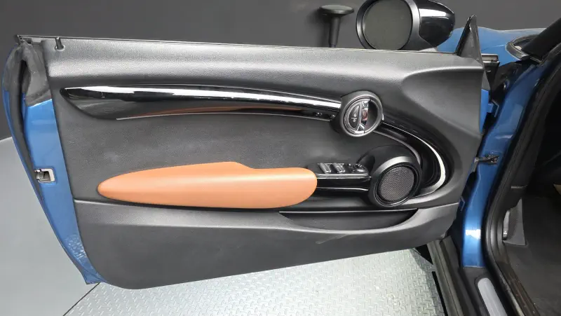 MINI Cabrio