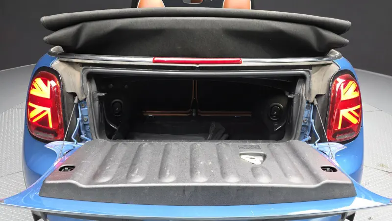 MINI Cabrio