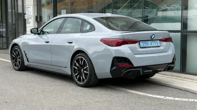 BMW i4
