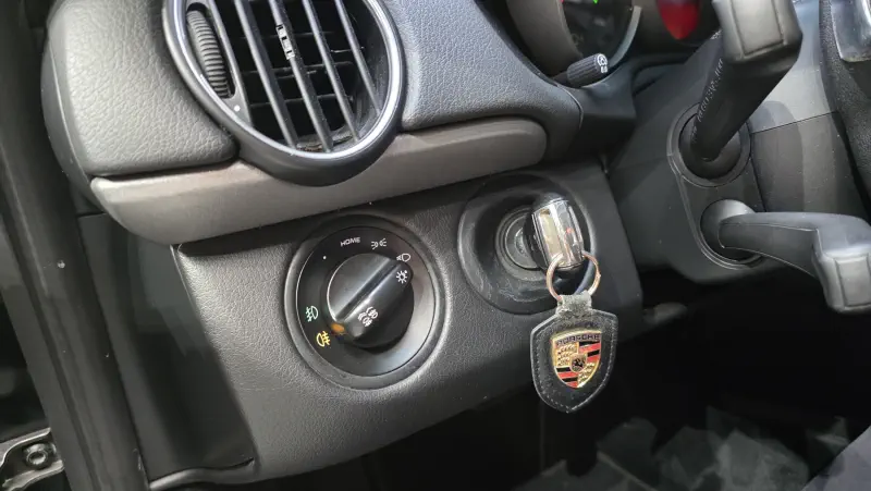 Porsche Cayman