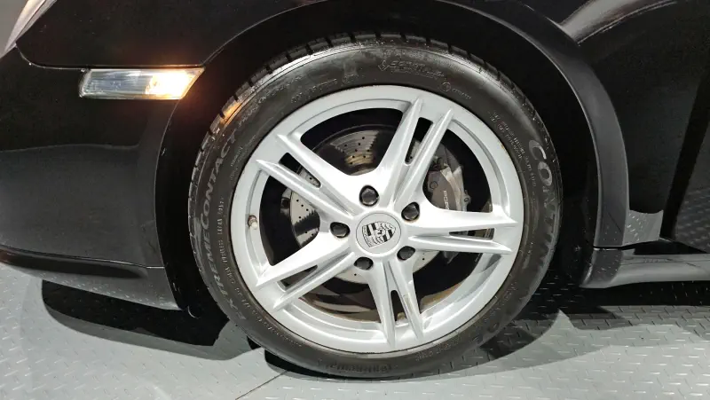 Porsche Cayman
