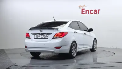 Hyundai Accent