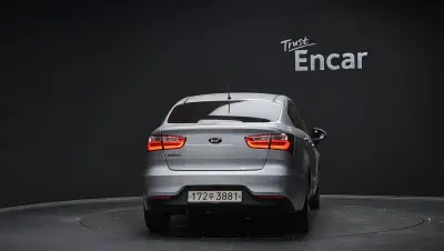Kia pride