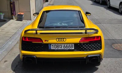 Audi R8