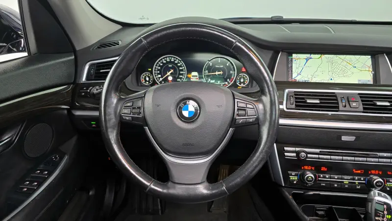 BMW 5-Series Gran Turismo