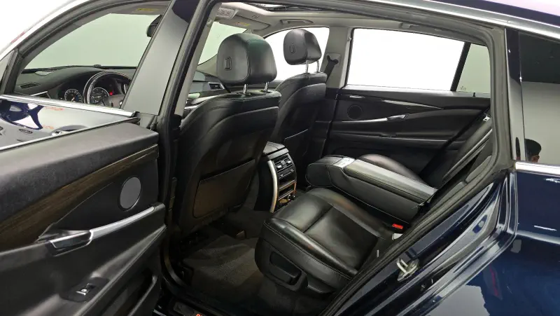BMW 5-Series Gran Turismo
