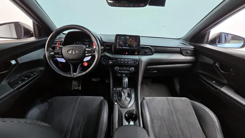 Hyundai Veloster