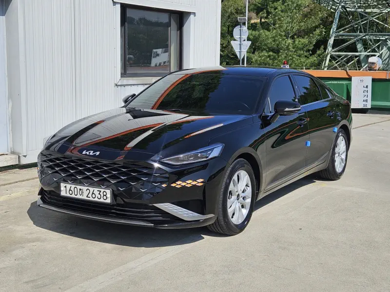 Kia K8