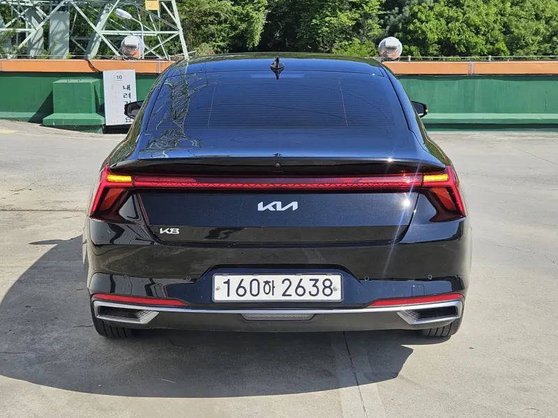 Kia K8