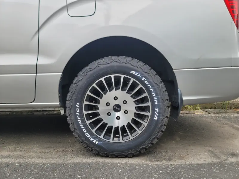 Hyundai Grand Starex