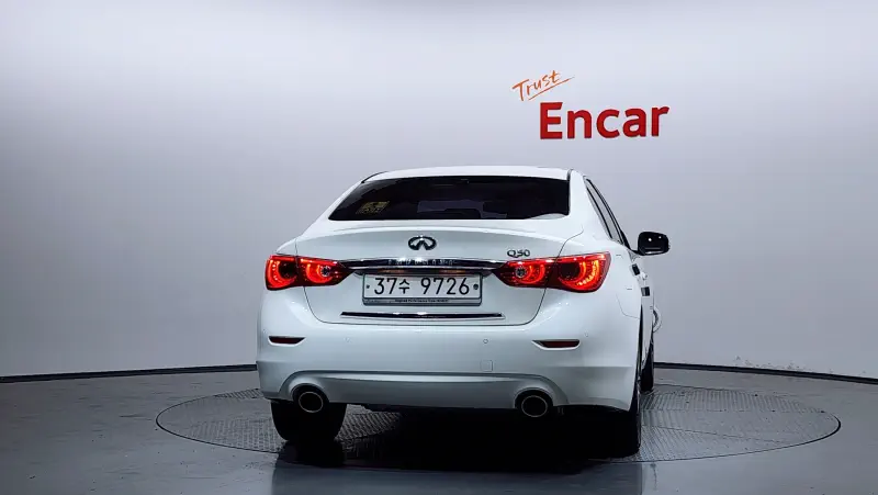 Infiniti Q50