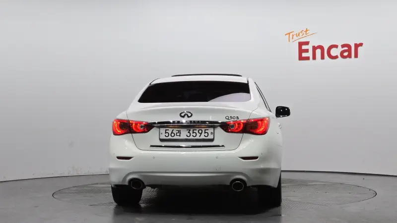 Infiniti Q50