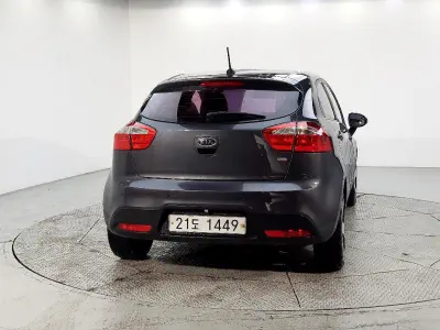 Kia pride