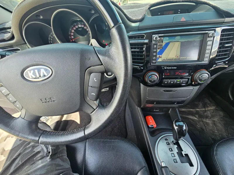 Kia LOTZE